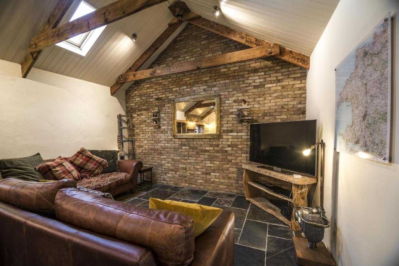 Lavender - Luxurious Barn Conversion - Blossom Farm Johnston Exterior photo